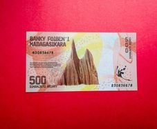 Madagascar.  500   ARIARY  2017   PICK  99 ( Uncirculated )