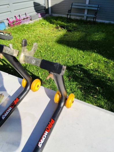 Motorcycle paddock stands front and rear