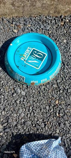 Players No 6 ,rare metal ashtray ,some wear and surface rust, sold as seen ,see pictures for condition, free shipping within Ireland thank you