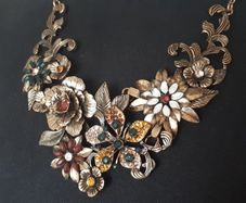 Vintage Jewelled Necklace