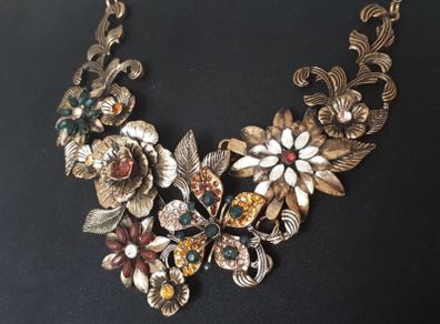 Vintage Jewelled Necklace