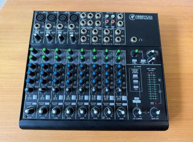 Mackie 1202 VLZ4