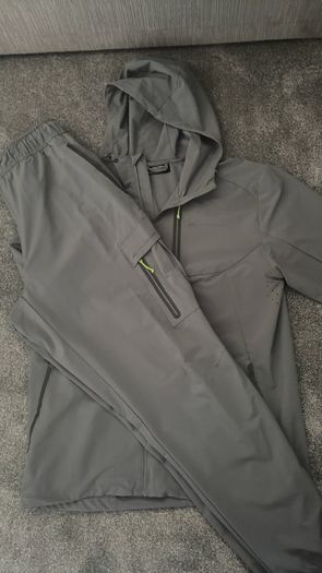 tracksuit