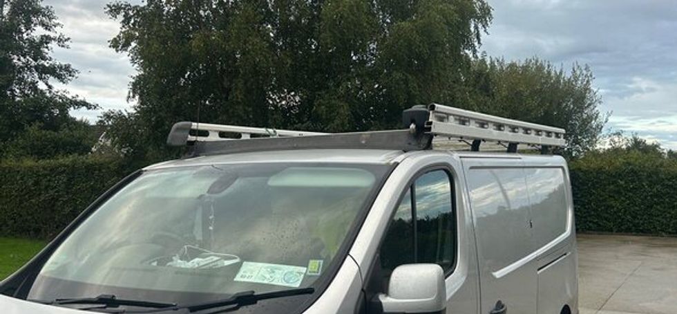 Renault traffic roof rack