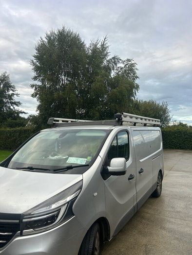 Renault traffic roof rack