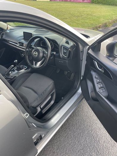 Mazda3 Saloon 151