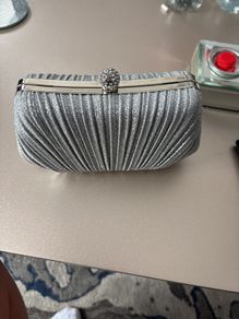 clutch  from  quiz new never used