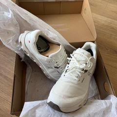 On Cloudvista 2 Waterproof - BRAND NEW - UK 11
