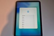 Apple iPad A16 128GB Wi-Fi + Smart Folio