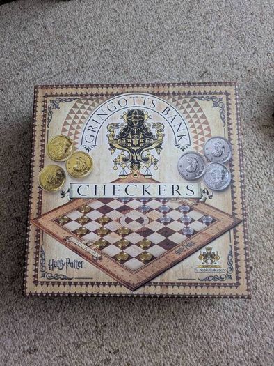 Harry Potter Checkers / Draughts set