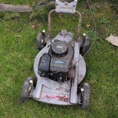 Mist go or.will be scrap -Lowered in price - petrol law mower - briggs and stratton