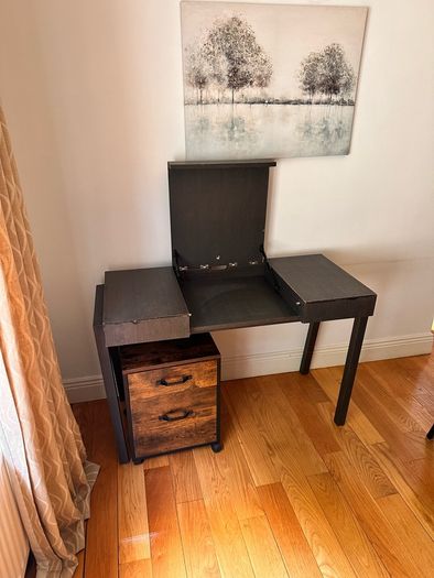 desk and drawers