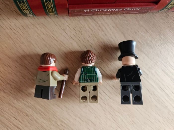 lego minifigures lot, set 40410 charles dickens tribute