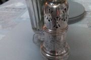 Viner's of Sheffield vintage Sugar Shaker