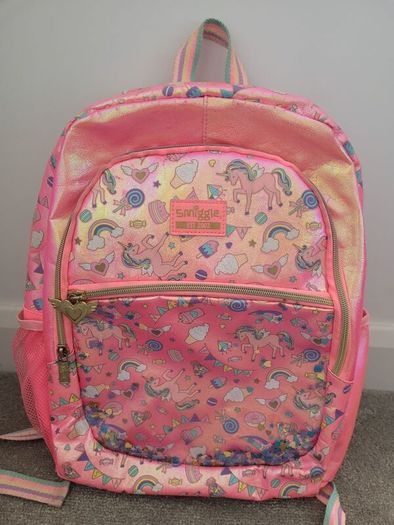 Smiggle Fiesta Classic Unicorn Backpack & Lunchbox