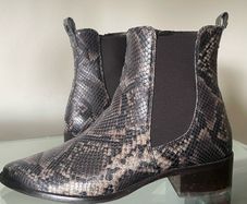 Paul Green Chelsea ankle boot