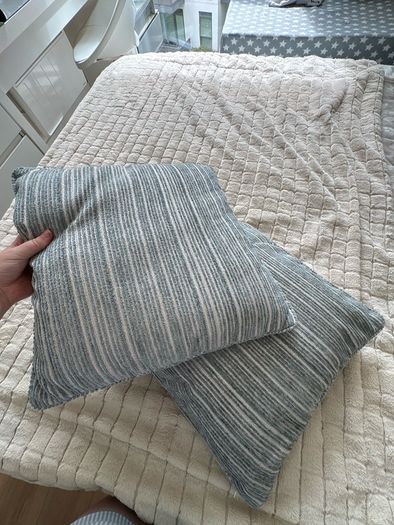 cushions x2