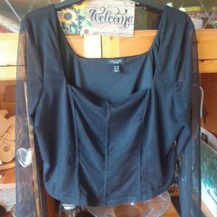 womens long sleeve top size 26