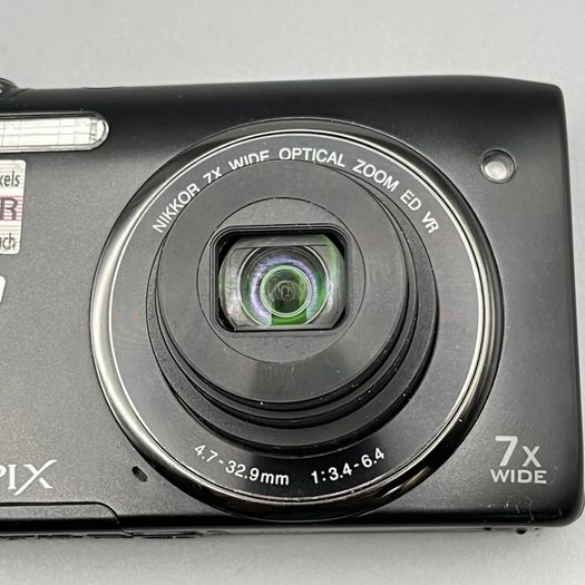 Nikon COOLPIX S3500 20.1MP - Digital Camera Black - Full Kit