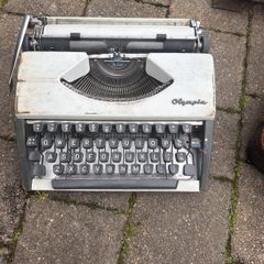 Typewriter