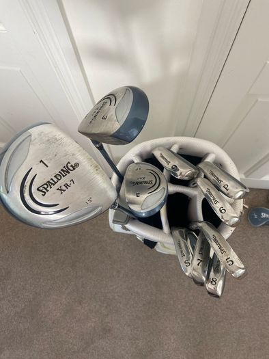 Ladies golf clubs & bag