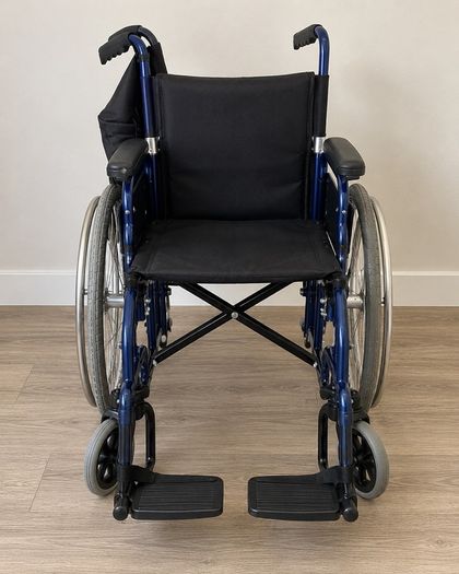 Homecare Medical Self-Propelled Folding Wheelchair
