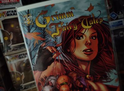 Grimm Fairy Tales ! Issue #27 ! Three Blind Mice ! 2008 ! by Zenescope Entertainment !