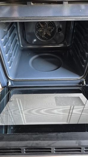 Indesit oven
