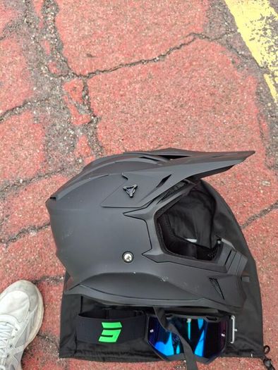 raven motorbike helmet