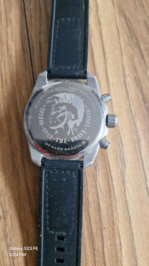 Diesel Analog Quartz Men Watch Grey Black Popular