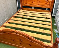 Incredibly Sturdy 4Ft 6 Double Bed Frame - Can Deliver