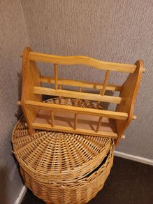 paper, letter holder