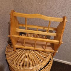 paper, letter holder