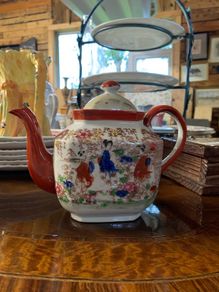 Japanese Kutani vintage teapot