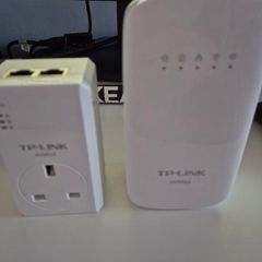 TP-Link Powerlone 500 ac WiFi extender kit