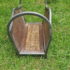 Newspaper holder