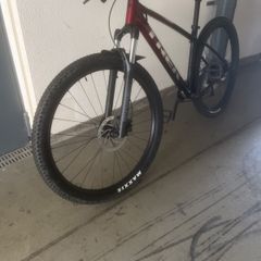 Trek marlin 6 gen 3 2025