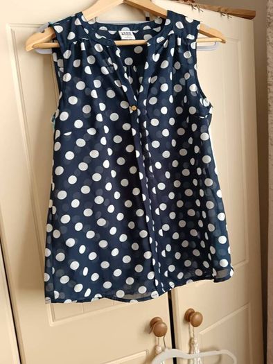 Polka Dot Top......
