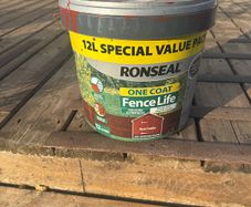 ronseal fence paint 2l approx