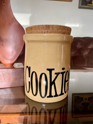 T.G. Green Church Gresley Made in England Vintage Cookies Jar with Cork lid 1960s