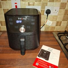 Instant 4-in-1 Vortex 4, 3.8 L Air Fryer, vgc