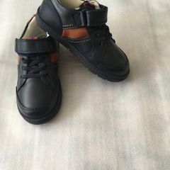Walkmates Shoes size EU-26, UK-8