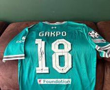 Cody Gakpo signed Liverpool jersey