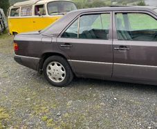Mercedes e 260