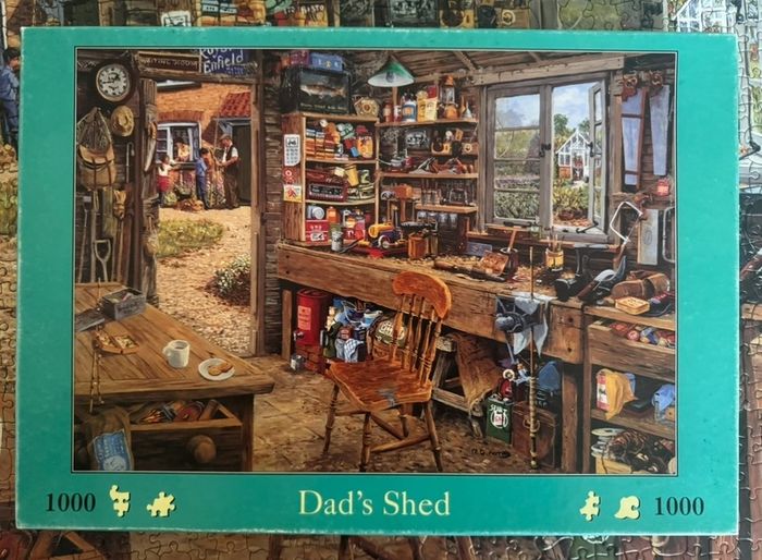1000 puzzle/ jigsaw