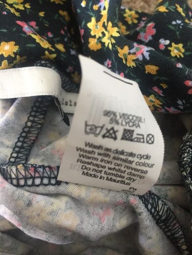River Island floral print wide leg trousers size 8 - New
