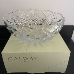 Galway Irish Crystal Symphony 9" Bowl collectible