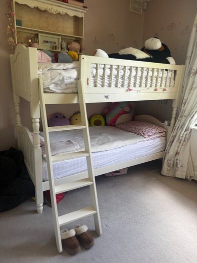 Bunk Beds & Curtains