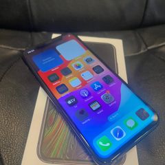 iPhone XS