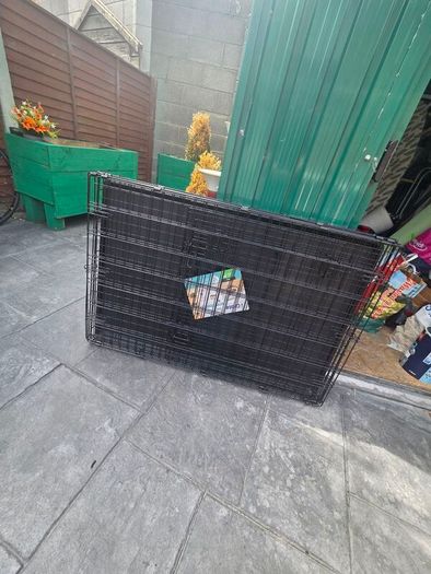 Dog Crate Large - Brand new